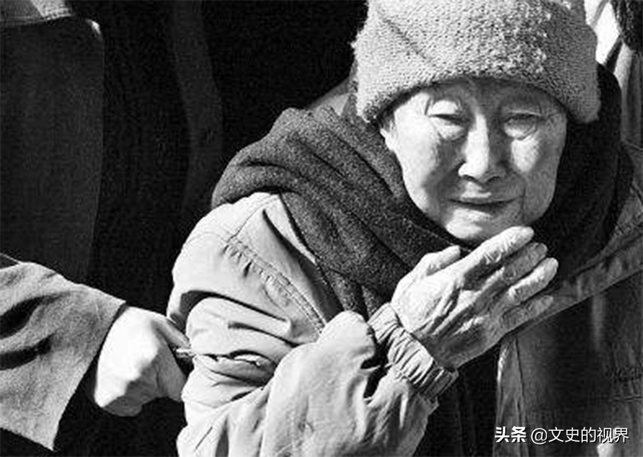 南京做饭阿姨的励志之旅，从厨房走向梦想的奋斗故事