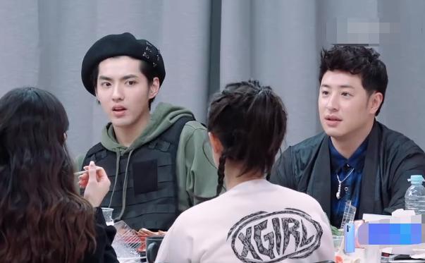 探索自然美景的最新潮流之旅,追寻内心的平静