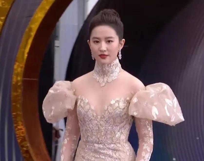 张天爱电影，银幕上的明星魅力闪耀无比