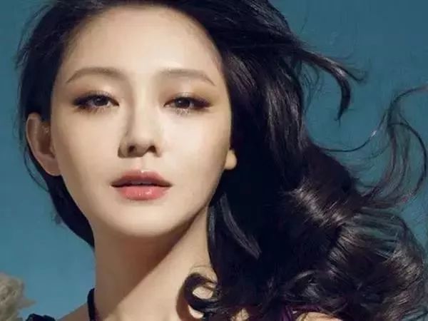女明星的璀璨星途，闪耀之光