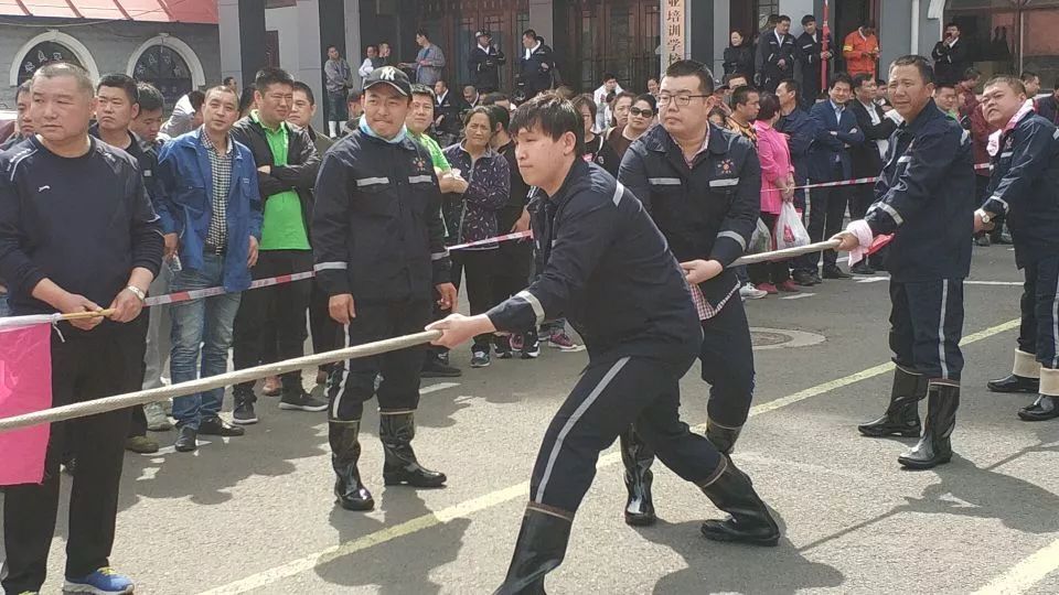 龙煤集团鹤岗最新动态，引领行业变革，推动可持续发展进程