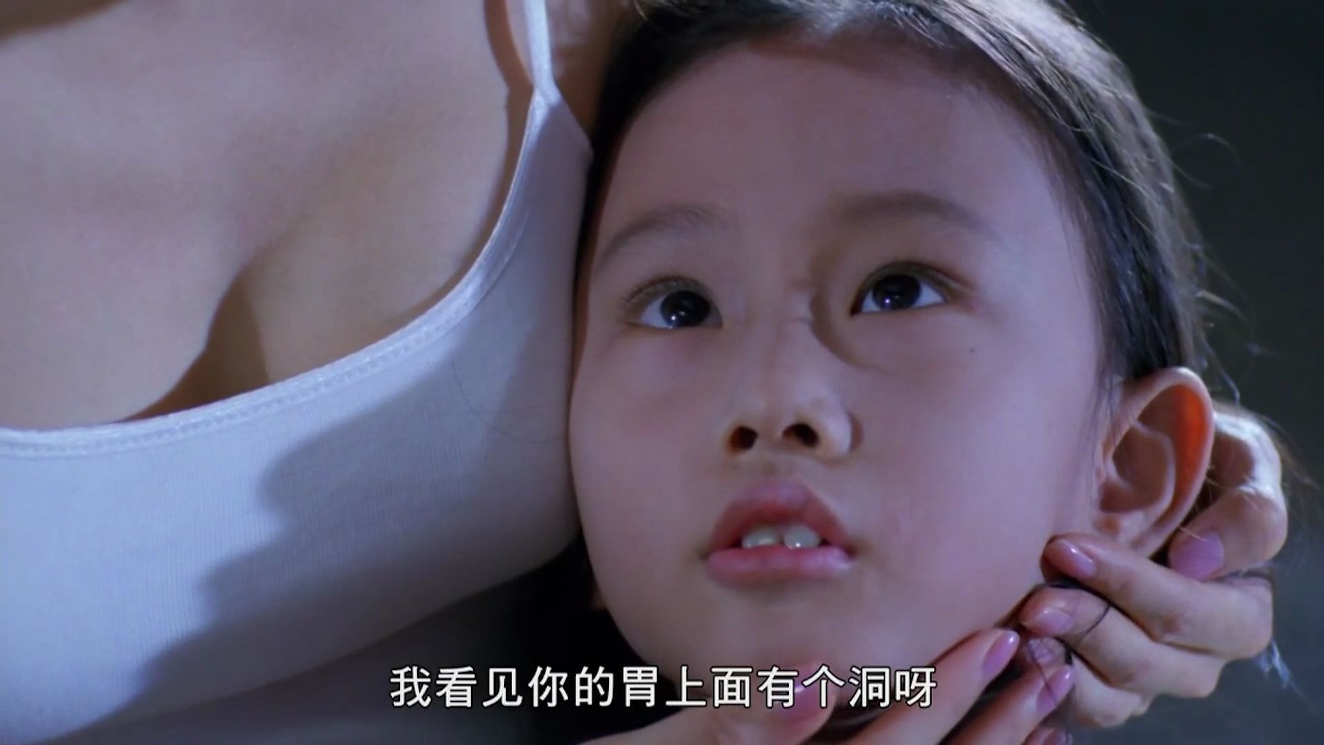 香港鬼片女演员的日常趣事与真挚友情